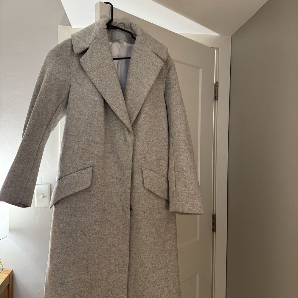 Elegant Gray Women's Coat